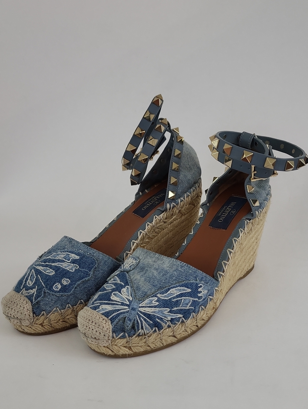 Valentino Garavani Rockstud Double Butterfly Espadrille Wedge Size EU 35 / US 5